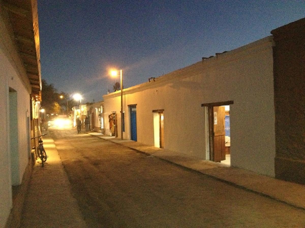 La Casa Del Pueblo Hostal San Pedro de Atacama Exteriör bild
